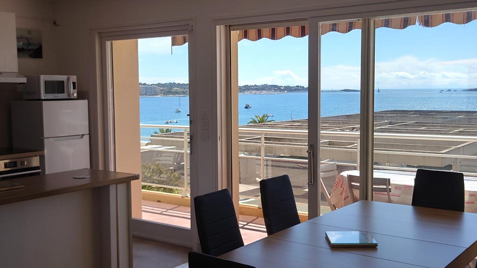 Appartement Vue Mer 80M2 Fréjus Exteriör bild