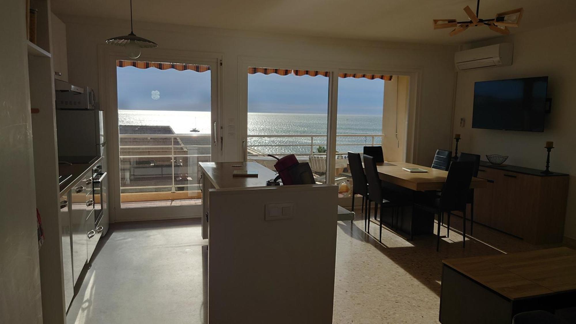 Appartement Vue Mer 80M2 Fréjus Exteriör bild