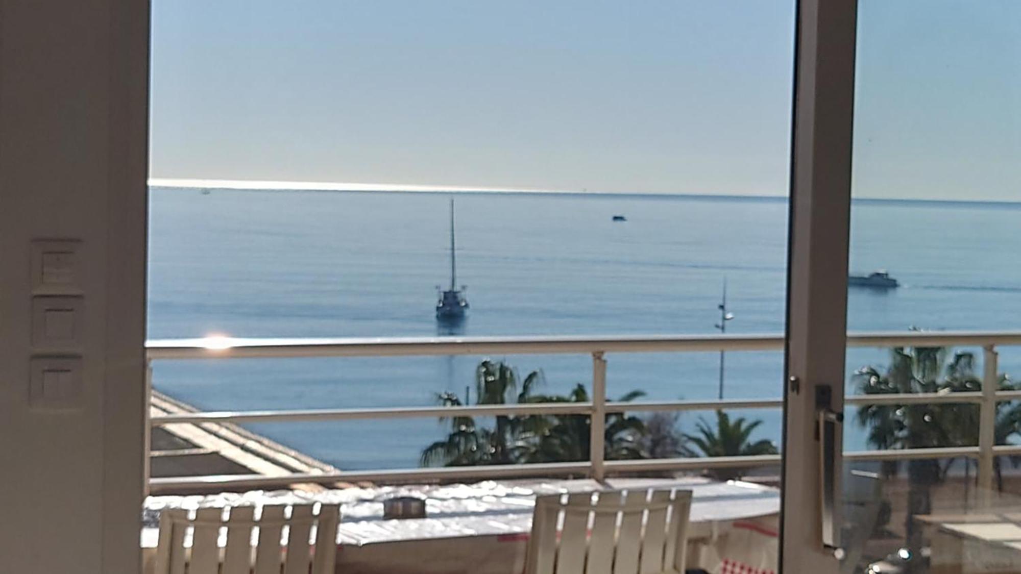 Appartement Vue Mer 80M2 Fréjus Exteriör bild